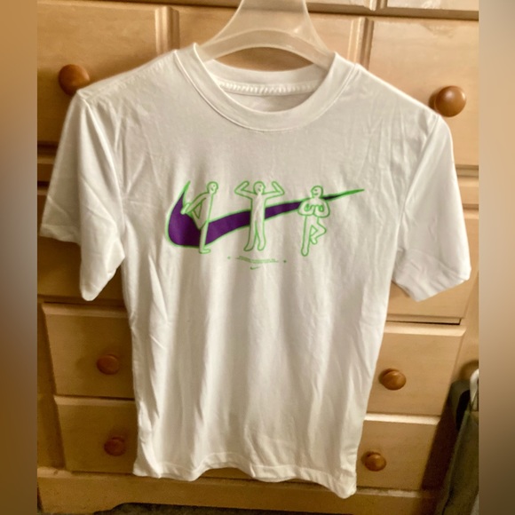 3 Men’s Small T Shirts, Nike, Tap out, Faded Glory, White, 32-36, sleeveless/t - Picture 4 of 6